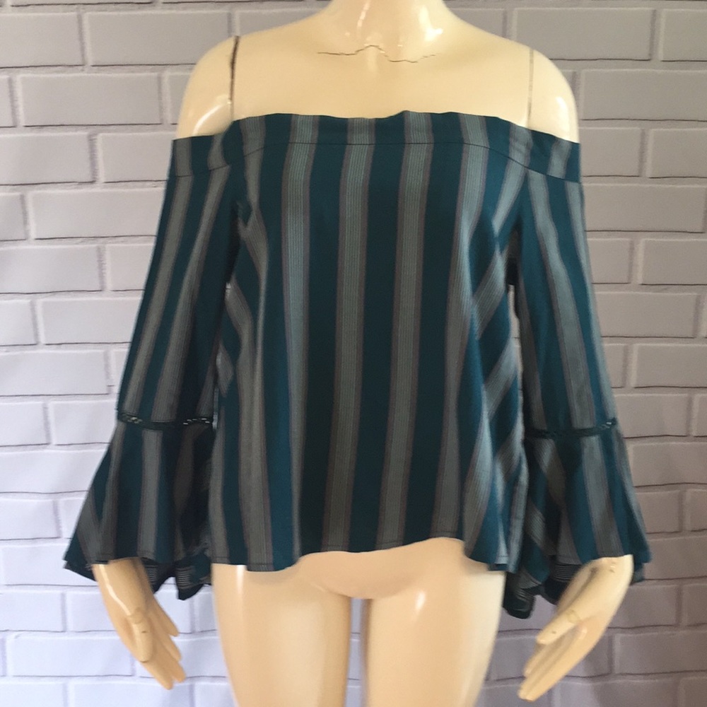 Gentle Fawn top